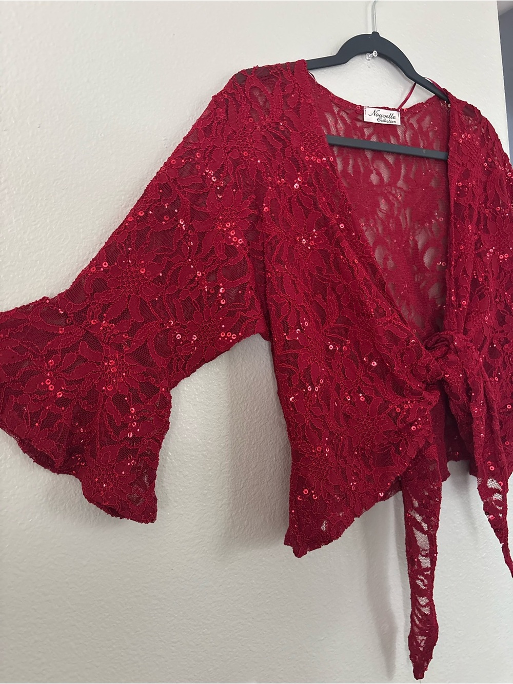 Nouvelle Collection Red Sequin Floral Lace Tie Front Crop Shrug Bolero Cardigan - Picture 2 of 6
